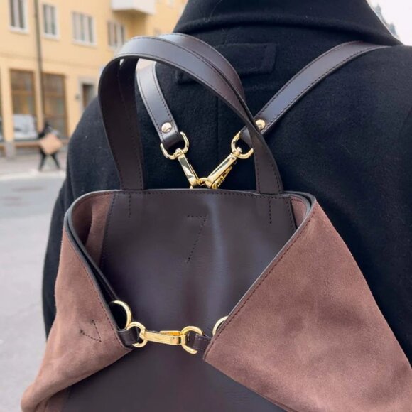 BUKVY Brown leather convertible tote /backpack - Picture 7 of 8